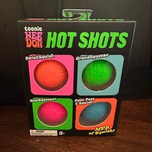 Teenie Needoh Hot Shots!